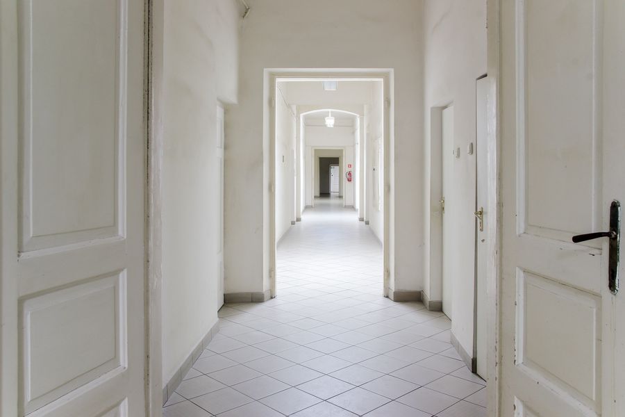 Couloir immaculé — résultat garanti DAS Services Lyon